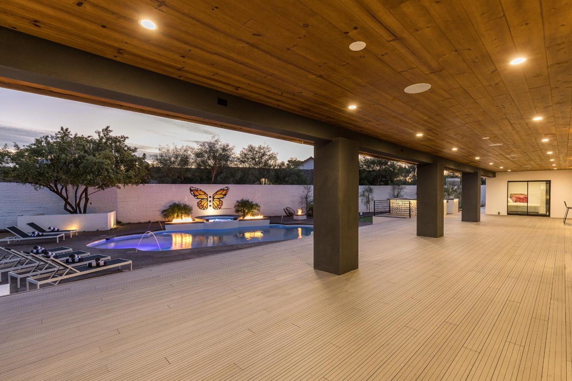 Luxury Micro-Resort, Theater, Sauna, Heated Pool Phoenix Exterior photo