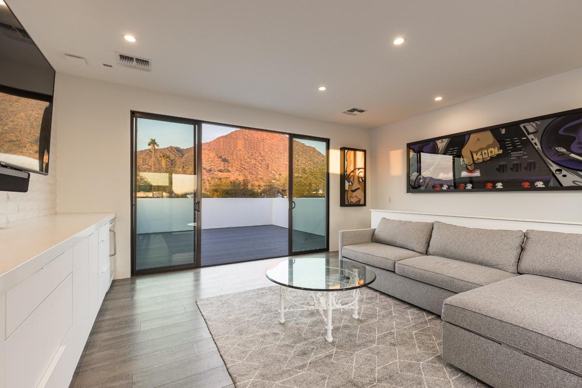 Luxury Micro-Resort, Theater, Sauna, Heated Pool Phoenix Exterior photo