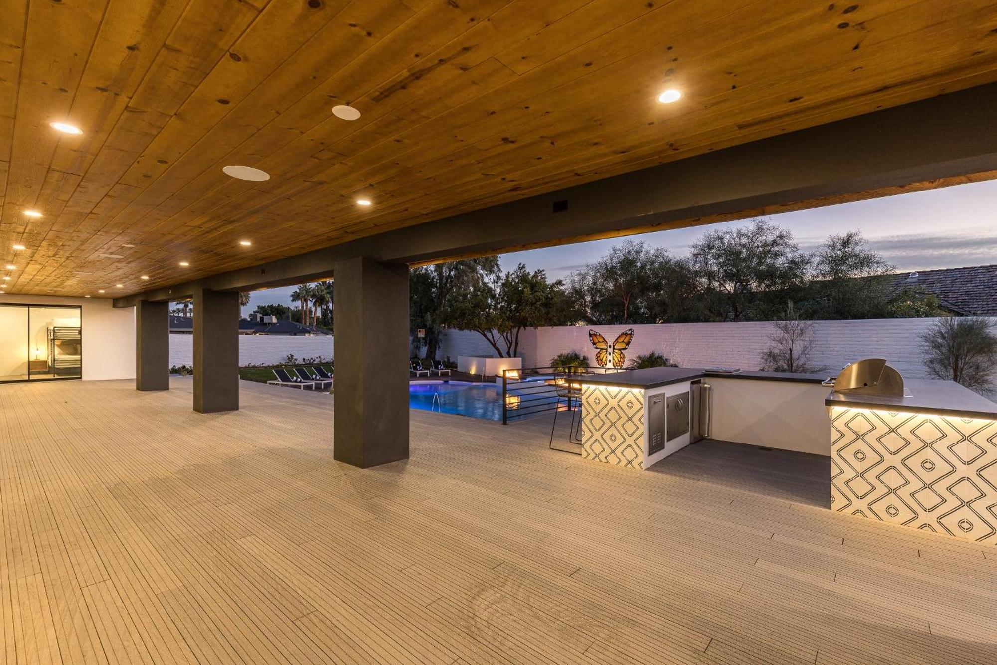 Luxury Micro-Resort, Theater, Sauna, Heated Pool Phoenix Exterior photo