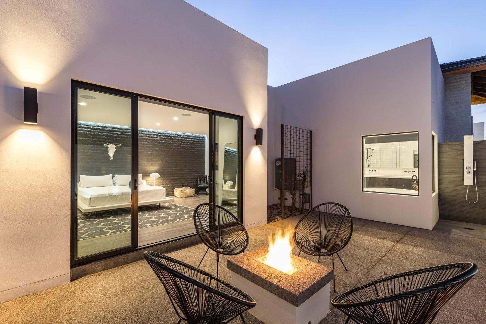 Luxury Micro-Resort, Theater, Sauna, Heated Pool Phoenix Exterior photo