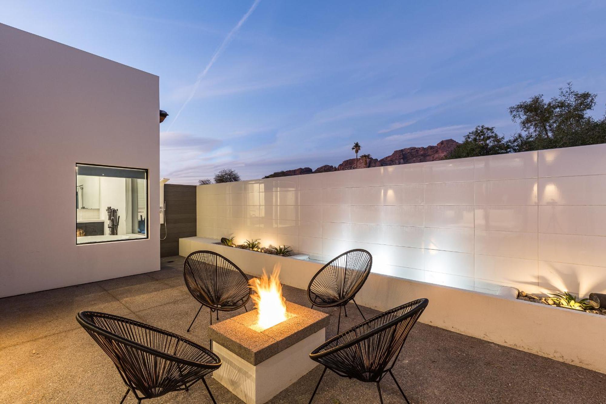 Luxury Micro-Resort, Theater, Sauna, Heated Pool Phoenix Exterior photo