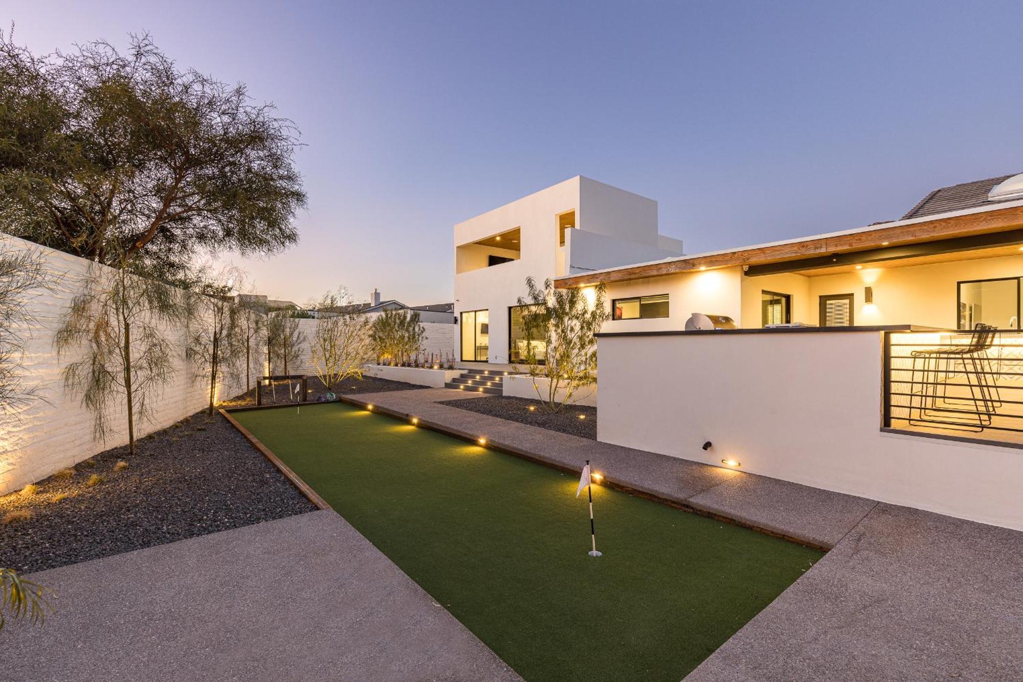 Luxury Micro-Resort, Theater, Sauna, Heated Pool Phoenix Exterior photo