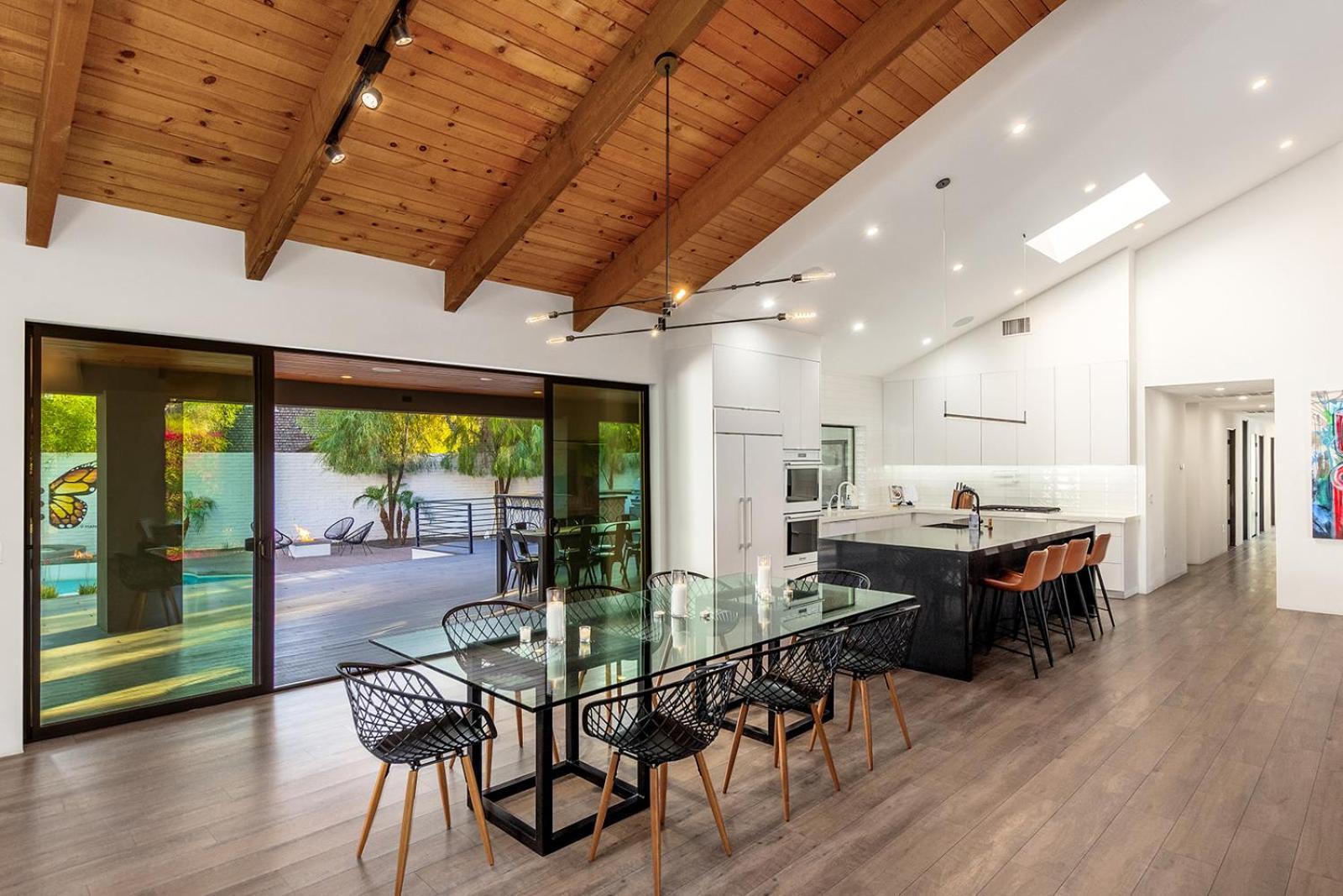 Luxury Micro-Resort, Theater, Sauna, Heated Pool Phoenix Exterior photo